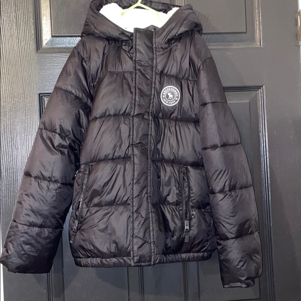 Abercrombie kids jacket 9/10